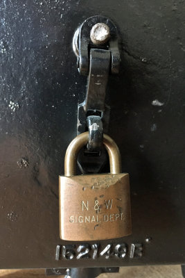 N&W-Lock-(2).jpg