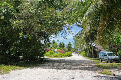 Main Street, Fakarava