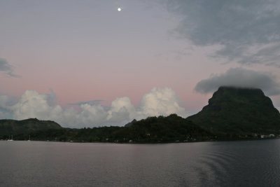 Leaving Borabora