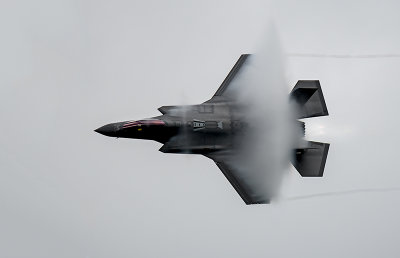 Lockheed Martin F-35A: Transonic Vapour Cone: SERIES of Two Images