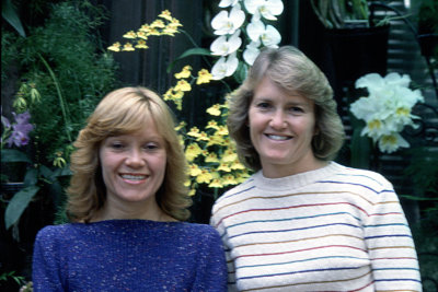 Amy_and_Nancy_1979.jpg