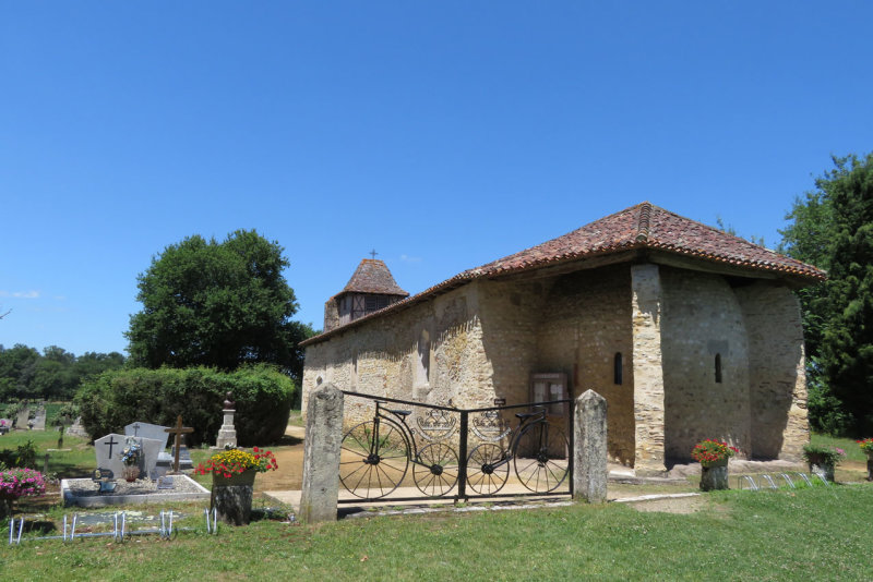 Notre Dame des Cyclistes