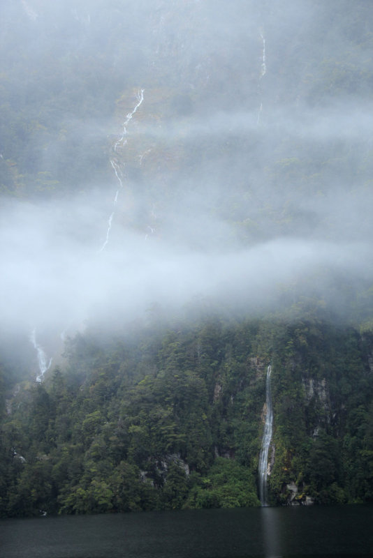 Lake Manapouri