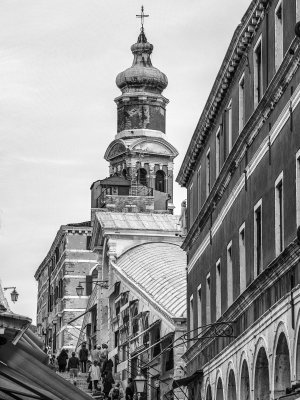 20191004_1606_bw copy.jpg
