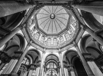 20191005_9205_bw copy.jpg