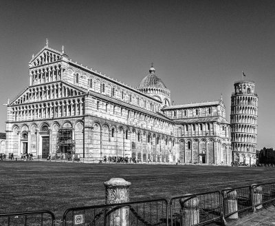 20191008_4697_bw copy.jpg