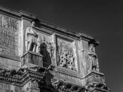 20191012_0135_bw copy.jpg