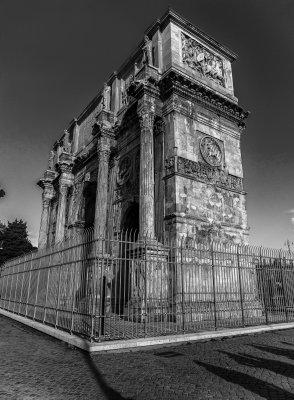 20191013_8021_bw copy.jpg