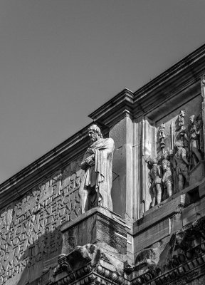 20191013_8046_bw copy.jpg