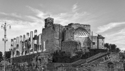 20191013_8185_bw copy.jpg