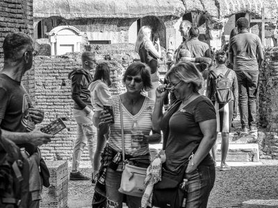 20191013_8667_bw copy.jpg
