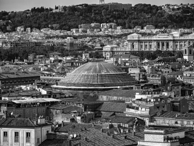 20191013_9390_bw copy.jpg