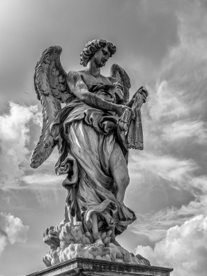 20191014_1493_bw copy.jpg