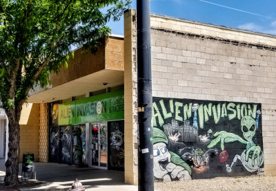 Mural painting and Souvenir Store near Museum