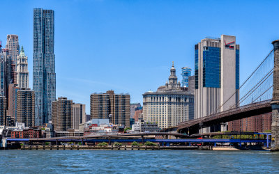 Verizon Building and Brooklyn Bridge