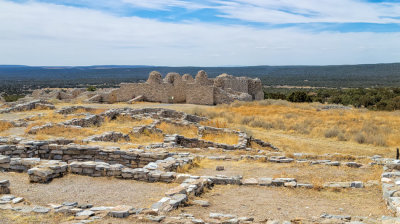 Pueblo remains and Gran Quivera Church 