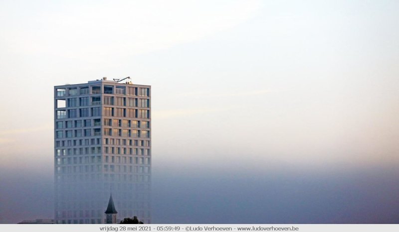 Turnhout - Turnova tower in the morning