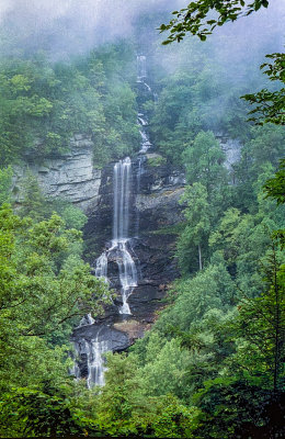 Raven Cliff Falls