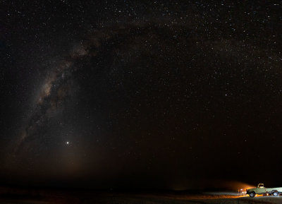 MAKGADIKGADI PANS