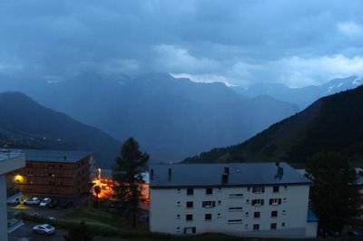 2018077775 Rain over Alpe dHuez.jpg