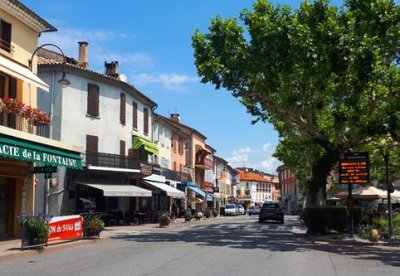 2018078190 Laragne Monteglin.jpg