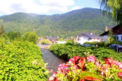 2018078691 Bagneres de Luchon river.jpg