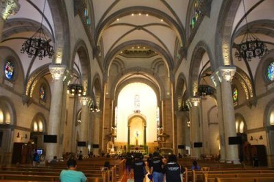 2019048735 Inside Manila Cathedral.jpg