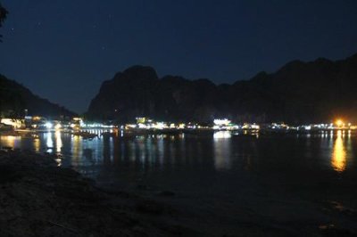 2019049020 El Nido night.jpg