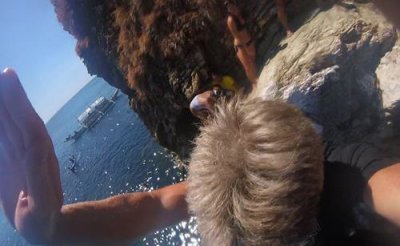 2019049288 Tao jump 4.jpg