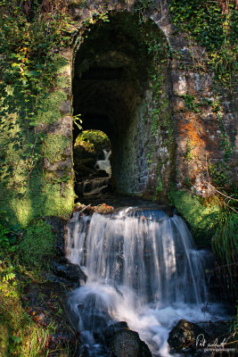 Clendine Waterfall-tunnel.jpg