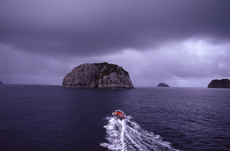 img035.jpg