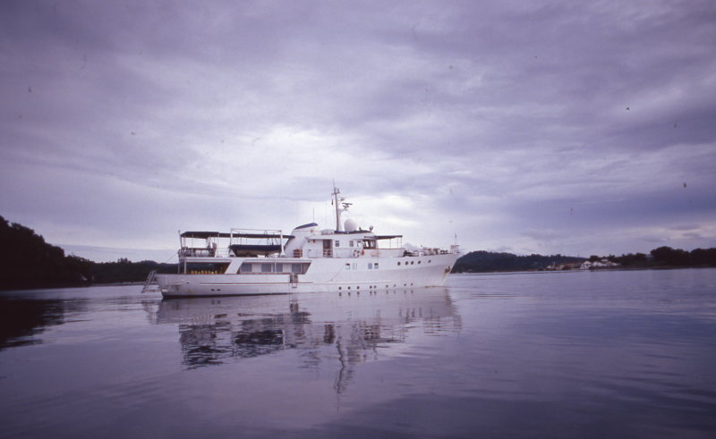 img044.jpg