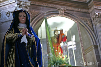 Virgin Mary with Christ in Atotonilco