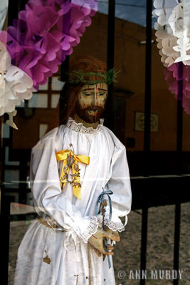 Cristo in window