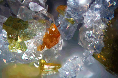 Wulfenite - Mimetisite