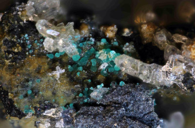 Unknown green mineral