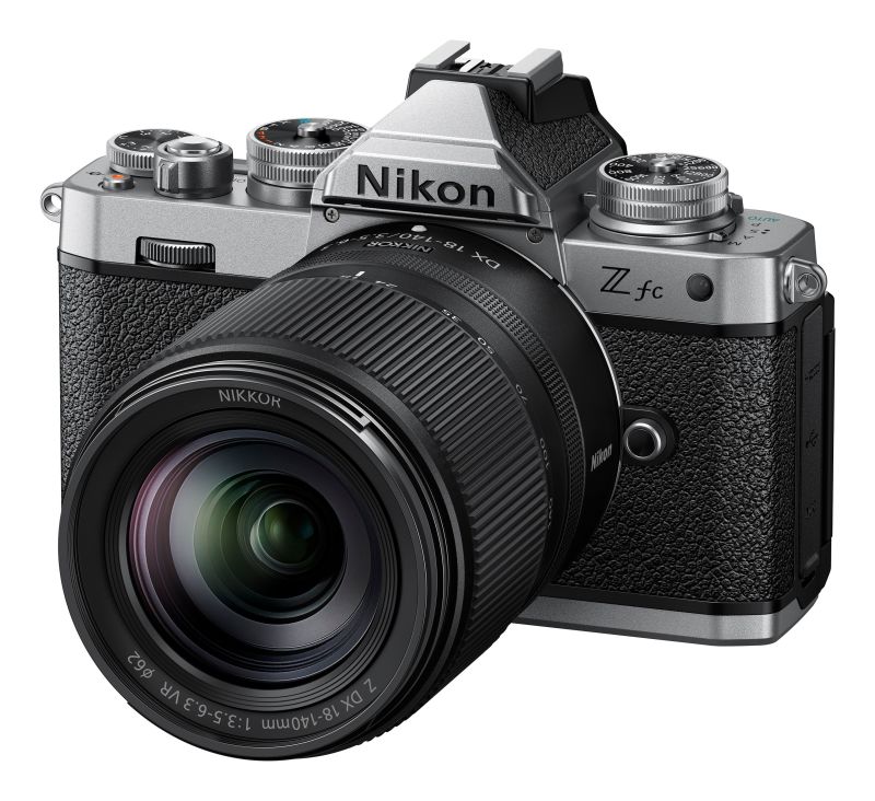 Zfc_18-140DX_front34l.high.jpg
