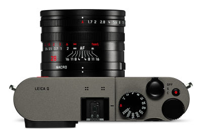 Leica+Q+Titanium+gray_top.jpg