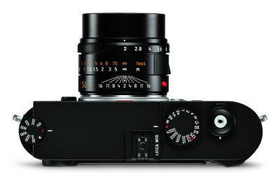 Leica+M10_black_APO-Summicron_50_top.jpg