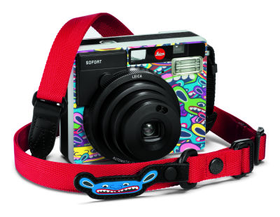Leica+SOFORT+„LimoLand+by+Jean+Pigozzi”_with+Strap.jpg