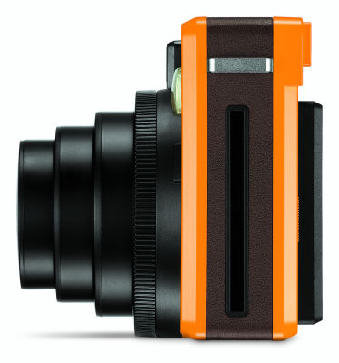 Leica+Sofort_Orange_left.jpg