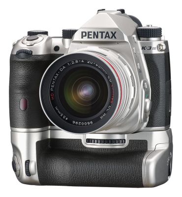 PENTAX_K-3_Mark_III_Silver_Premium_Kit_with_battery_gripxh1000.jpg