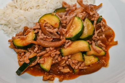 Pork and Courgette Stir-Fry in Hoisin Sauce