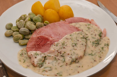 Baked Ham with Mustard and Dill Sauce