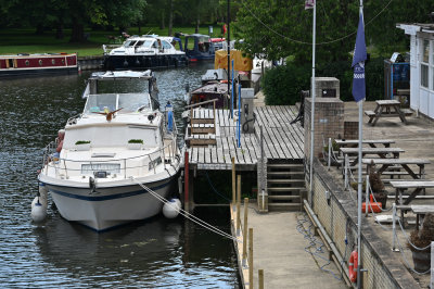 Thames moorings