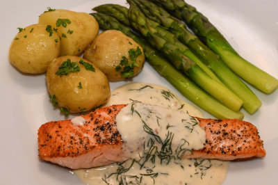 Salmon with Dill Mustard Sauce