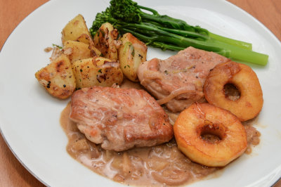 Pork with Caramelised Apples and Cider