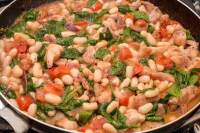 Chicken with Beans, Tomatoes & Spinach