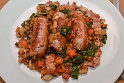 Sausages with Lentils, Tomatoes and Bacon