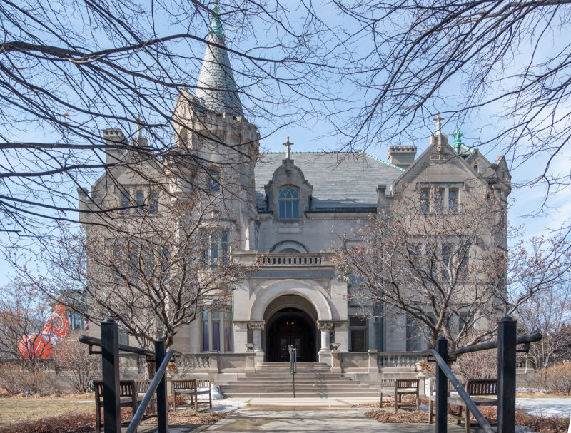 A Minneapolis Castle